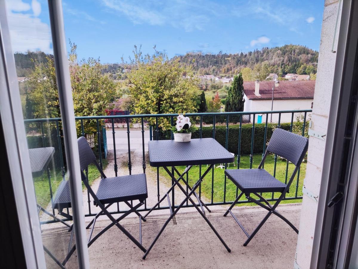 Villas-Du-Lac Appartements De Vacances Et Espace Spa Prive Clairvaux-les-Lacs Exteriör bild