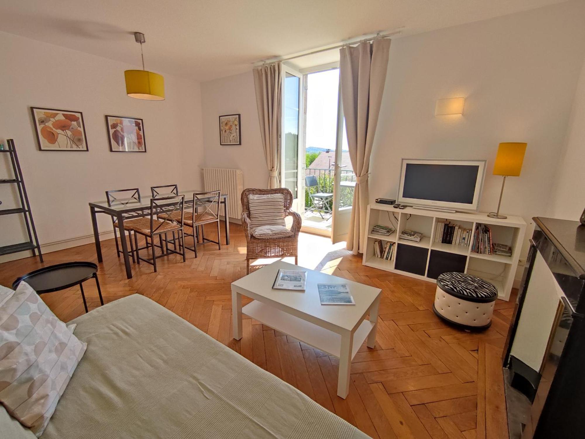 Villas-Du-Lac Appartements De Vacances Et Espace Spa Prive Clairvaux-les-Lacs Rum bild