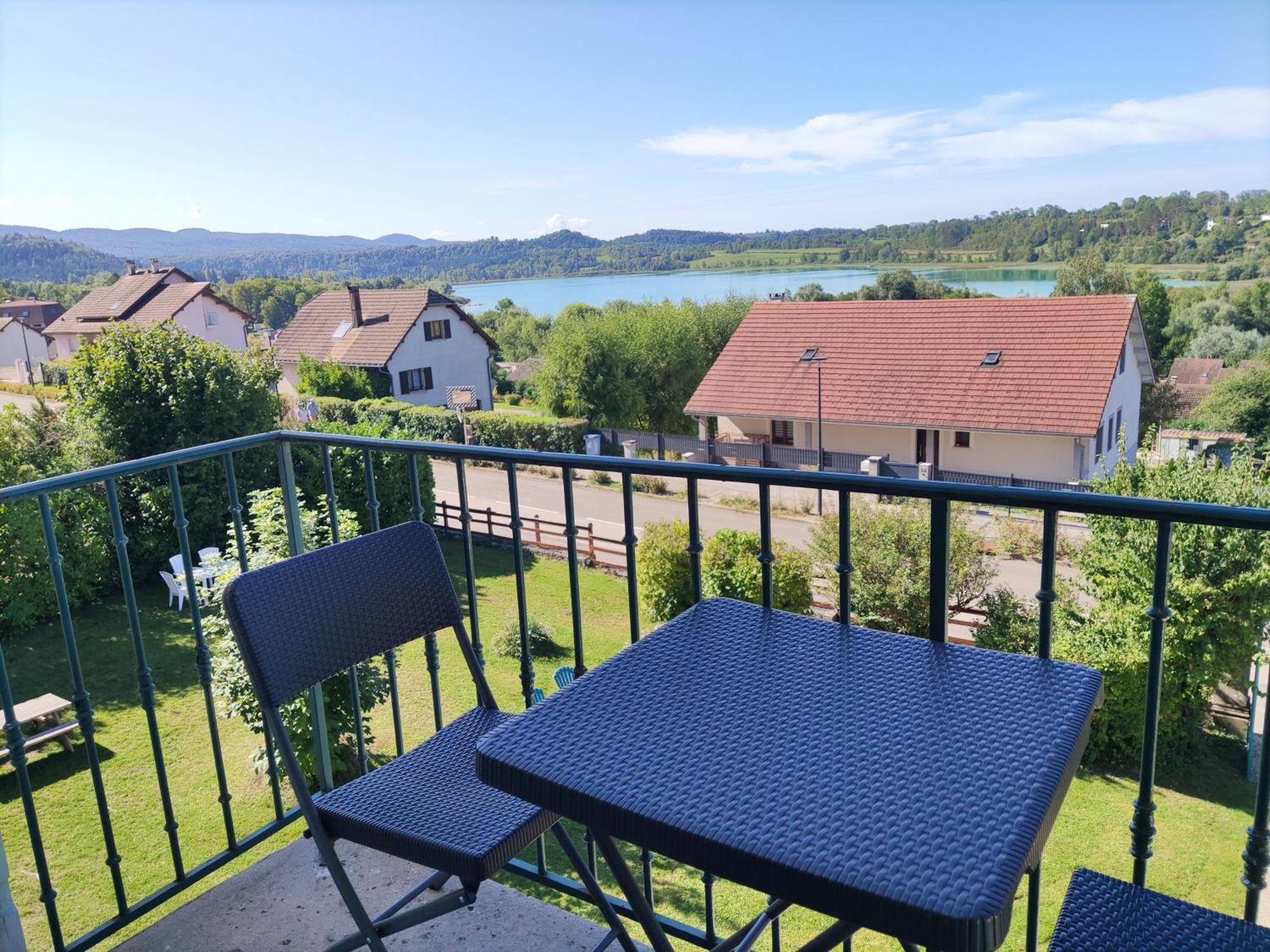 Villas-Du-Lac Appartements De Vacances Et Espace Spa Prive Clairvaux-les-Lacs Exteriör bild